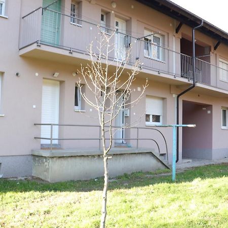 Angela Apartment ซาเกร็บ ภายนอก รูปภาพ