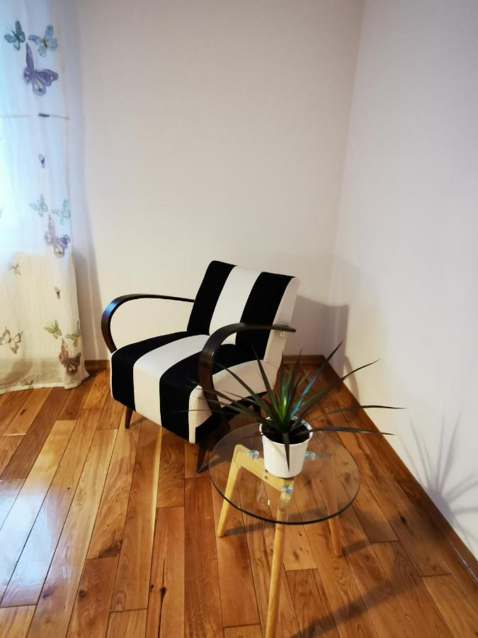 Angela Apartment ซาเกร็บ ภายนอก รูปภาพ