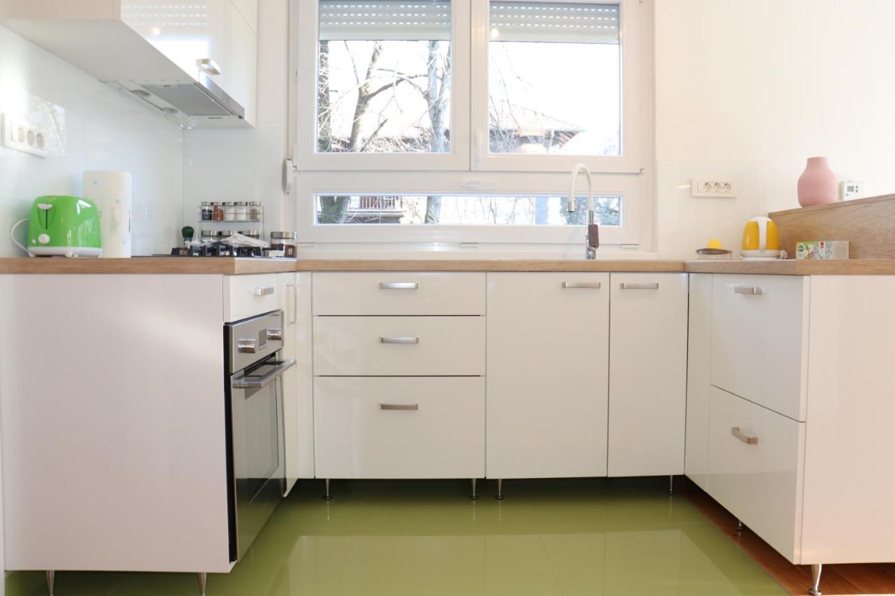 Angela Apartment ซาเกร็บ ภายนอก รูปภาพ